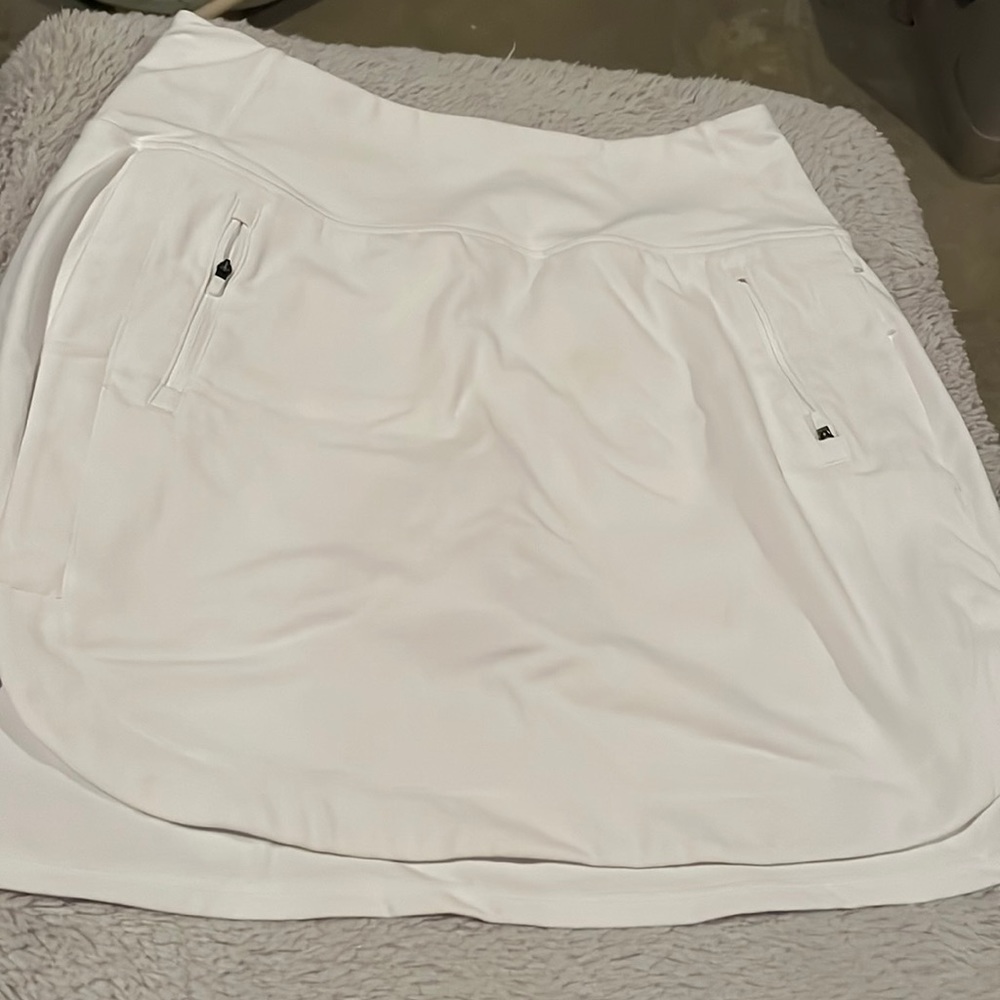 Athleta Fairway 18” Golf Skort